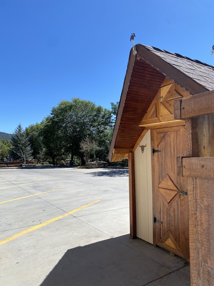 Browns Canyon Inn - photo 57