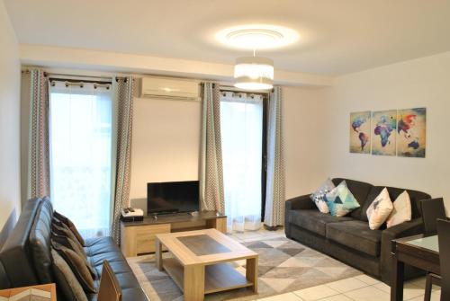 Centre Riviera 2P LHO5516 — 4-Star Luxury Hotel in Cannes, France