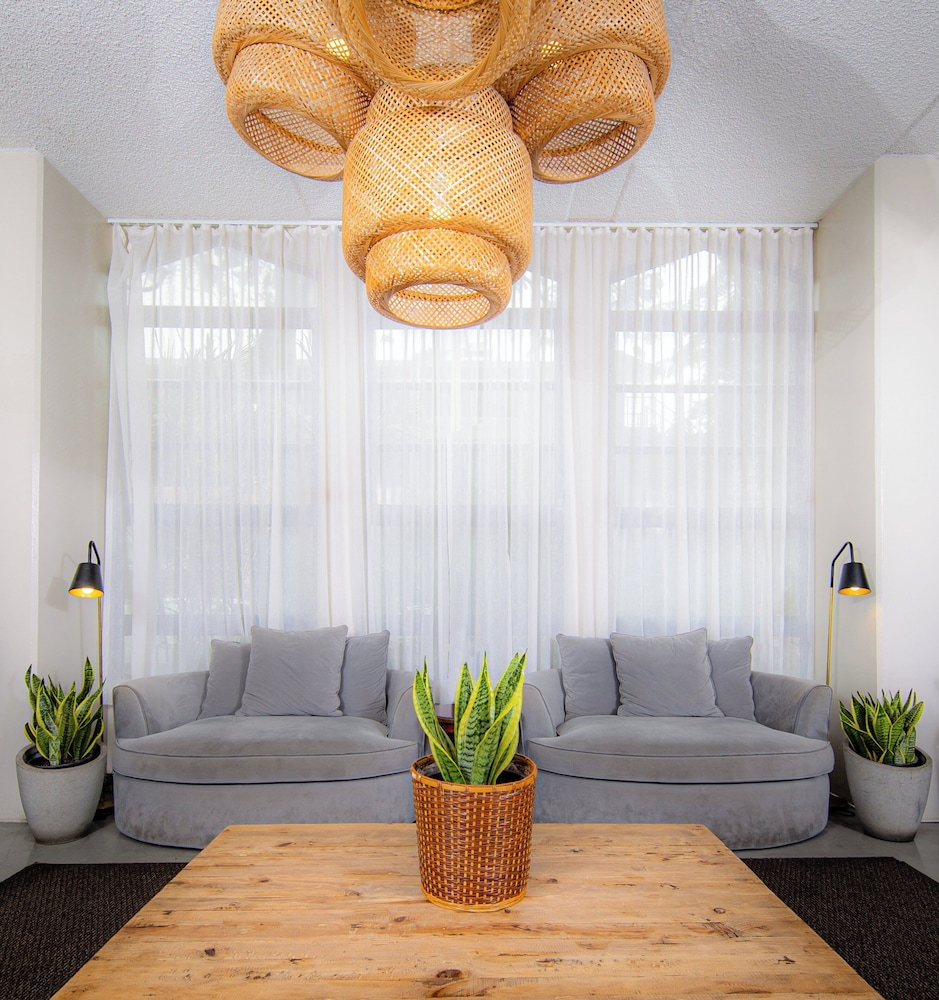 Ohia Waikiki Studio Suites - photo 8