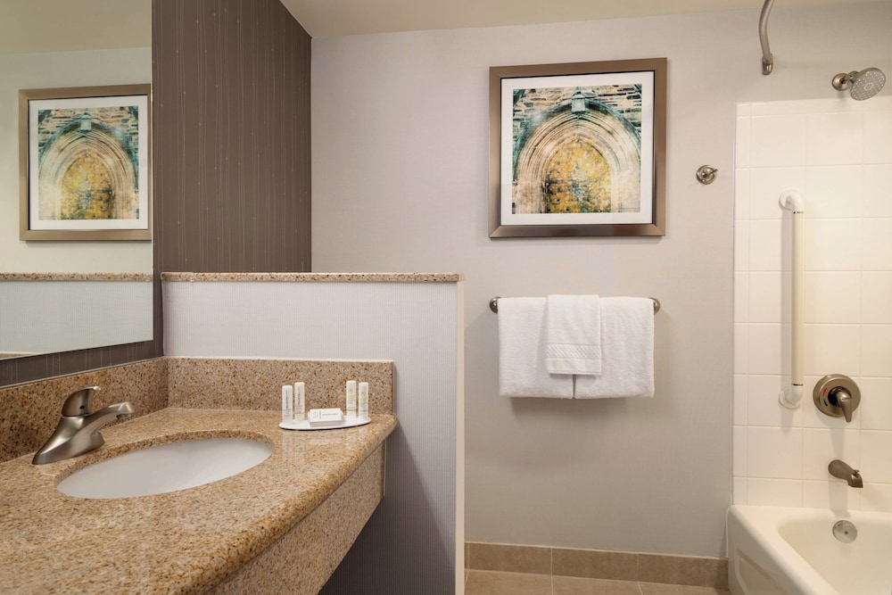 Courtyard by Marriott Ewing Princeton - photo 21