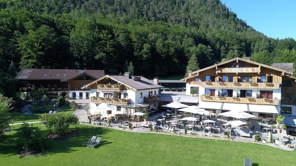 Hotel Seeblick - carbon neutral hotel in Bad Reichenhall