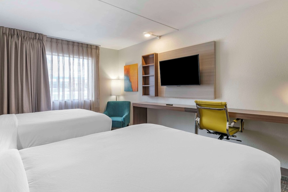 MainStay Suites Lexington I 75 - photo 9