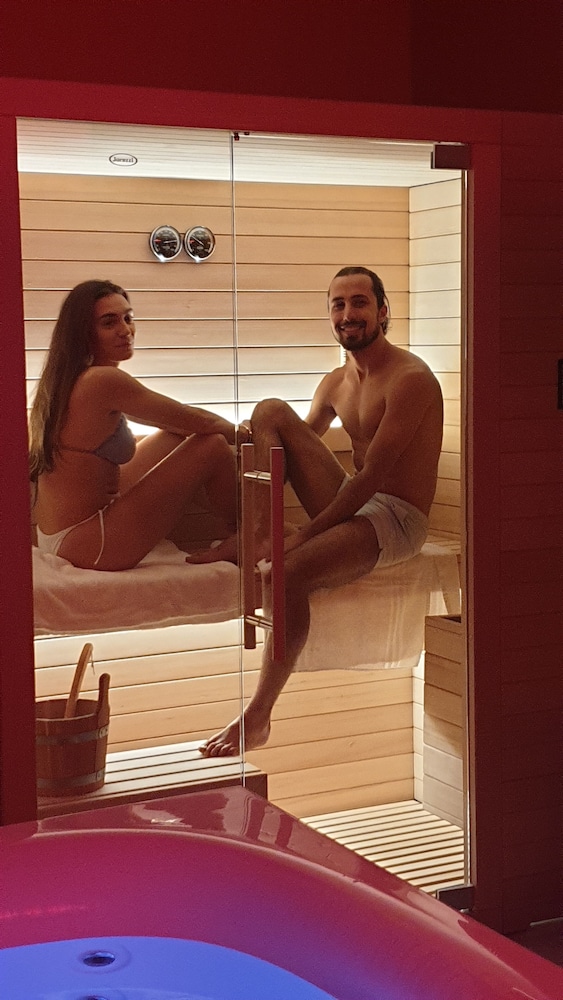 Accanto Alle Mura Rooms & Relax Spa — 4-Star Luxury Hotel in Sirolo, Italy