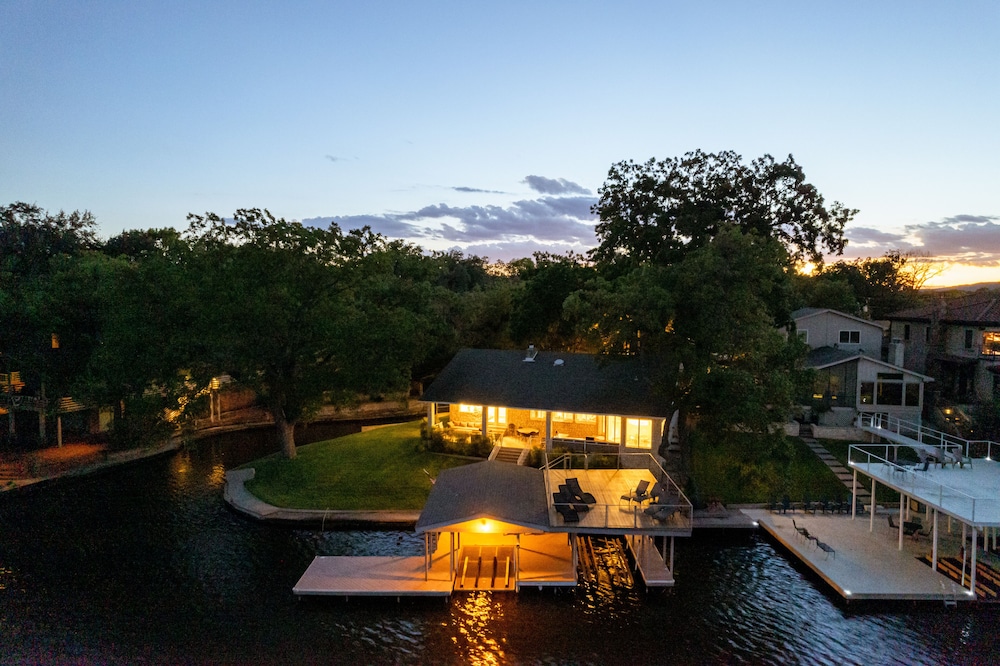 Independence Point in Kingsland, United States