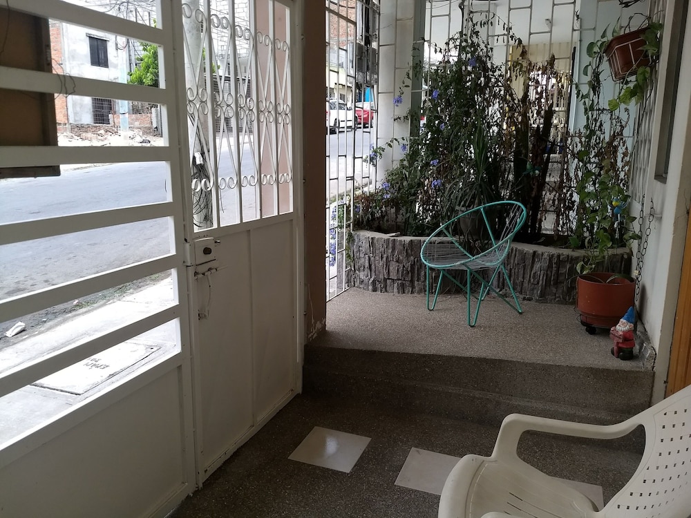 Departamentos Playa Manta in Manta, Ecuador