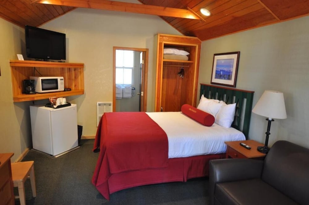 Zephyr Cove Resort - photo 10