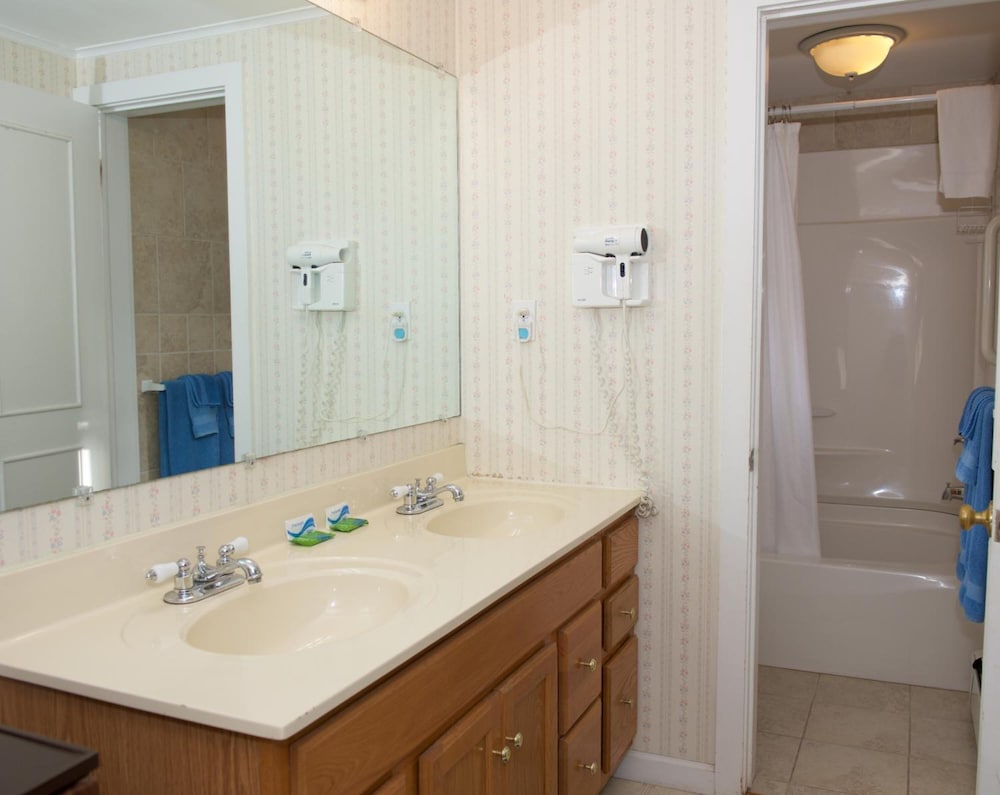 Myer Motel - photo 38
