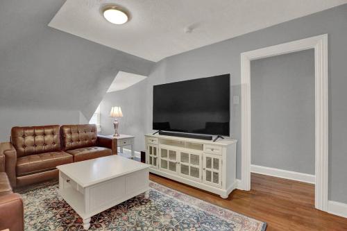 Suites on Seneca Gorgeous One Bedroom Apartment — 4-Star Luxury Hotel in Harrisburg, United States