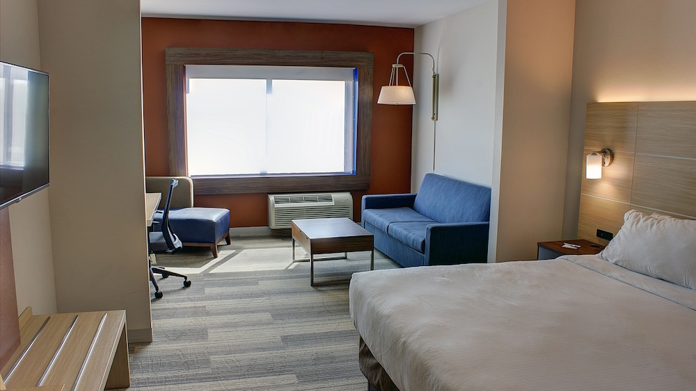Holiday Inn Express & Suites Spencer by IHG - photo 8