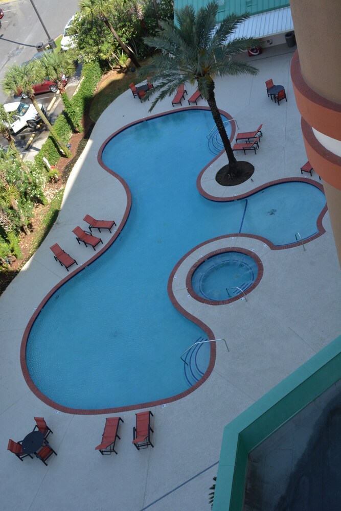 Inn at the Isle of Capri Lake Charles - photo 9