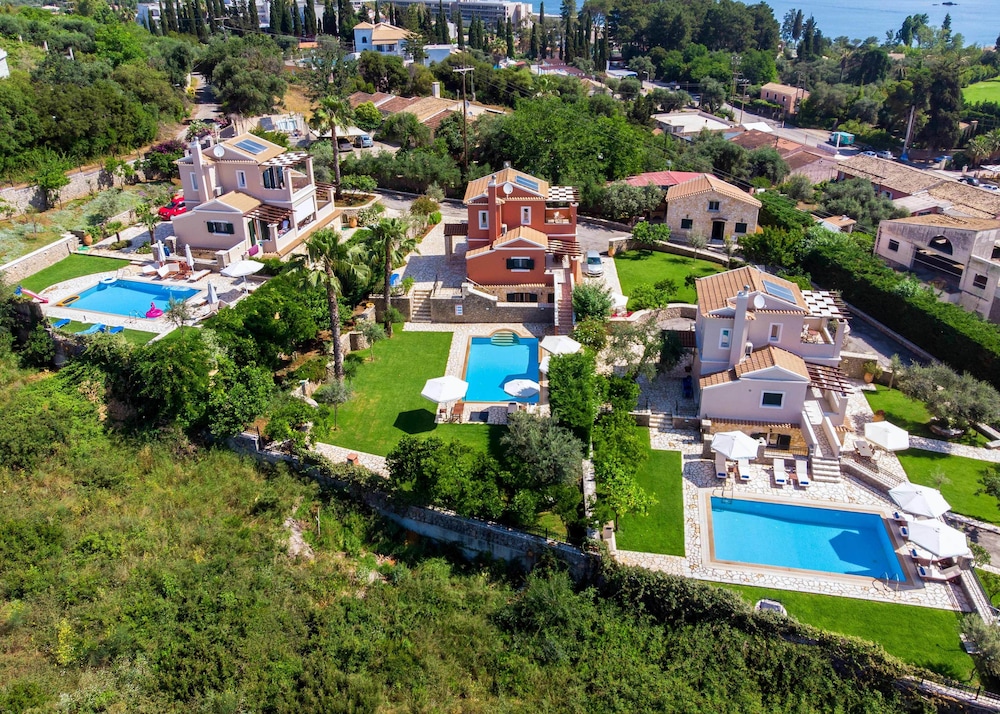 Il Tesori Dassia Villas — 4-Star Luxury Hotel in Corfu, Greece