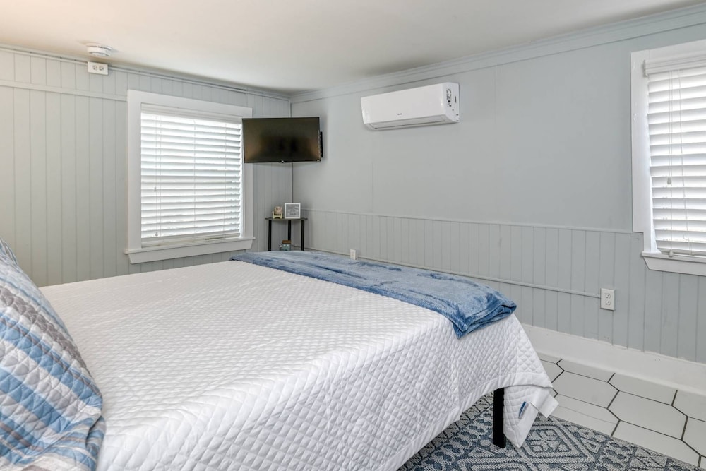 Anchors Away River House - photo 23