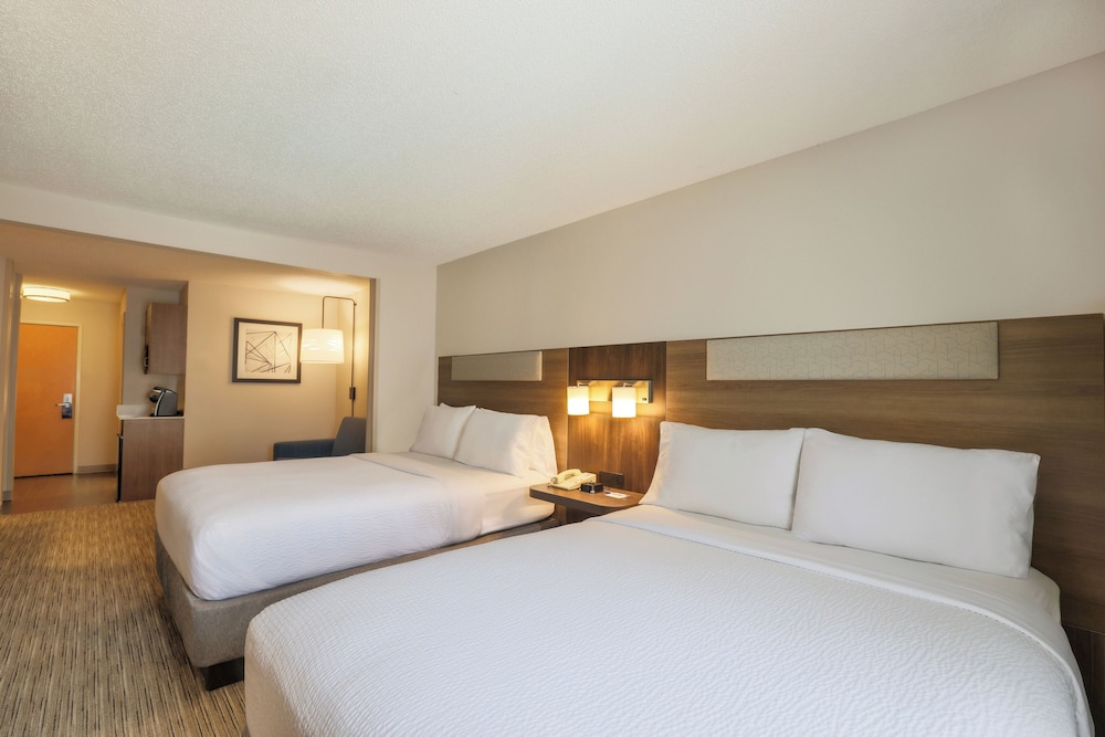 Holiday Inn Express & Suites Raleigh North Wake Forest by IHG - photo 28