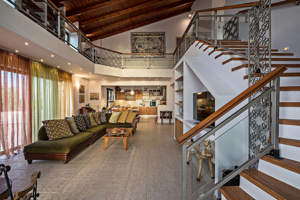 Halepa Hill — 4-Star Luxury Hotel in Rethymno, Greece