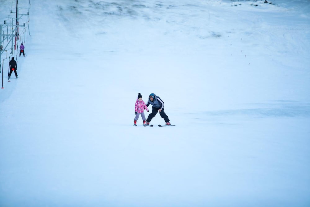 Snow and ski sports