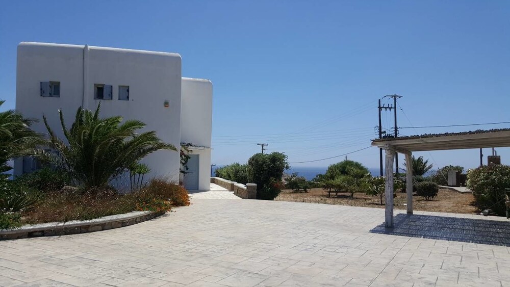Sea Sky - last minute hotel in Mykonos