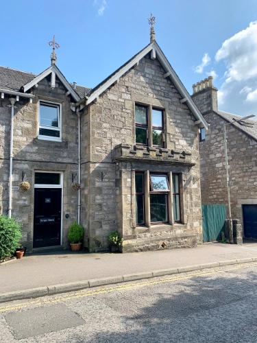 Flat 2 Struan house — 4-Star Luxury Hotel in Pitlochry, United Kingdom