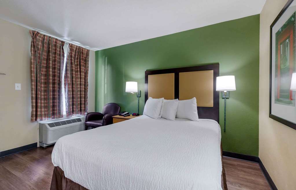 Extended Stay America Suites Washington DC Fairfax Fair Oaks - photo 8