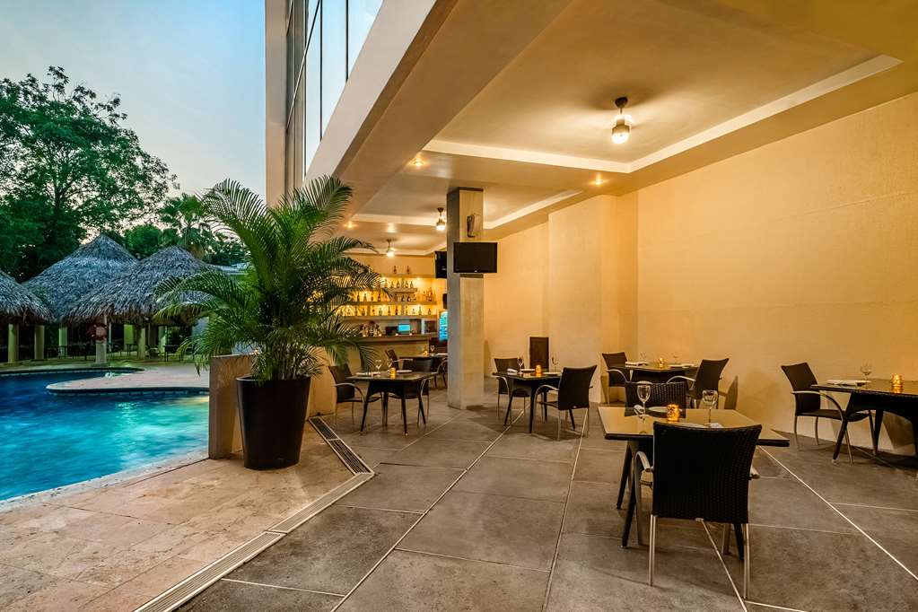 Bar/Lounge