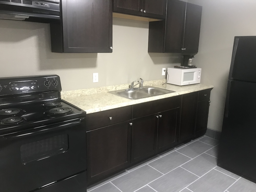 Days Inn & Suites By Wyndham Collierville Germantown Area - photo 20