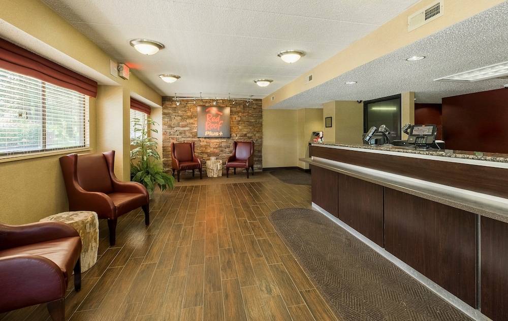 Red Roof Inn PLUS Wilmington Newark - photo 4