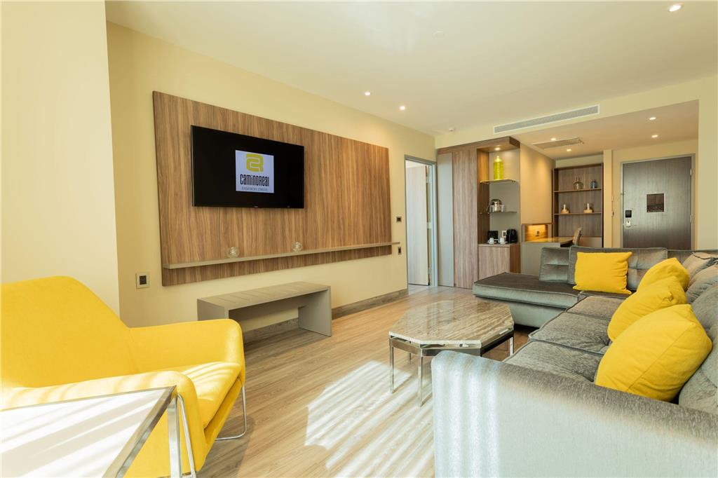 Master Suite common area