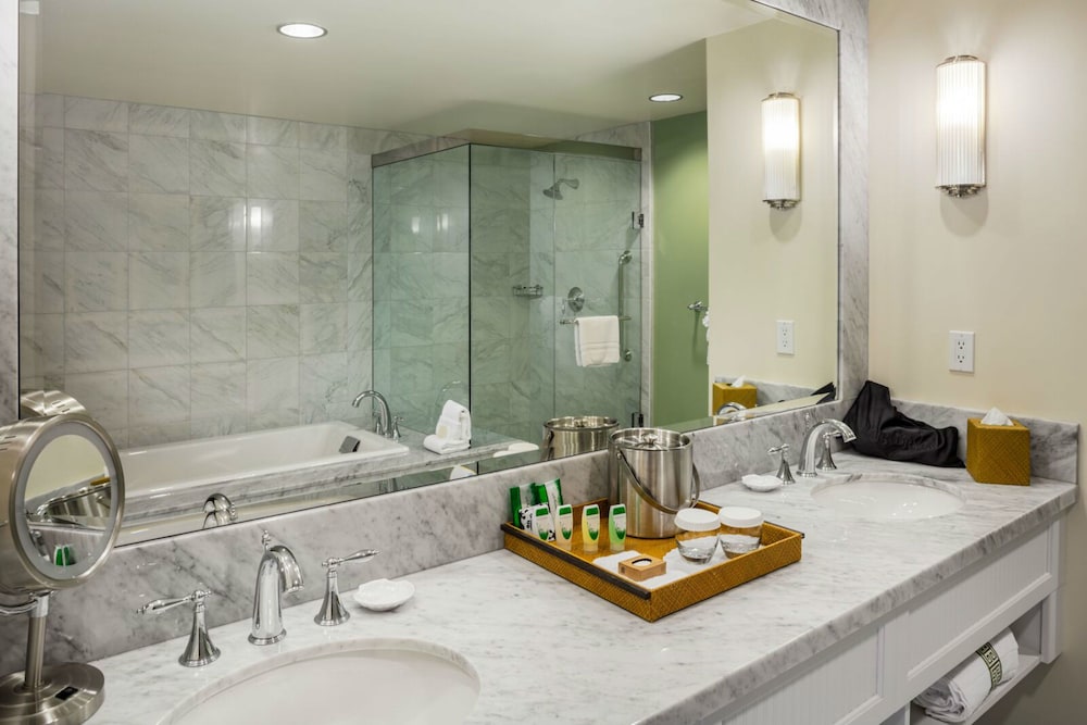 Santa Barbara Inn - photo 29