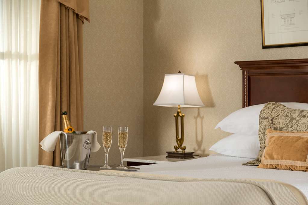 Linden Row Inn - photo 9