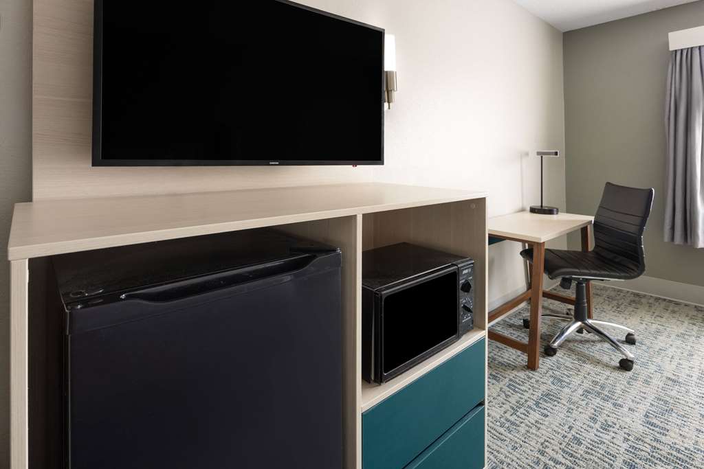 Baymont by Wyndham LaGrange - photo 13