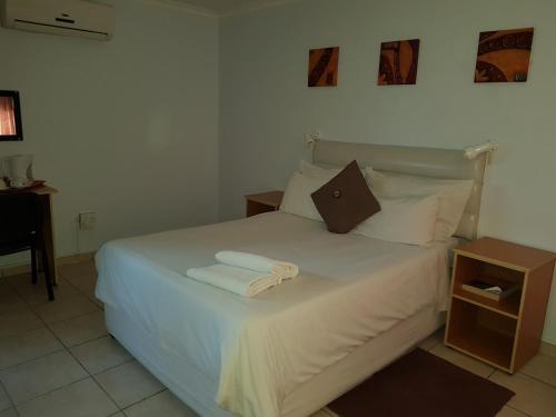 Rochas Hotel — Oshakati — photo 2