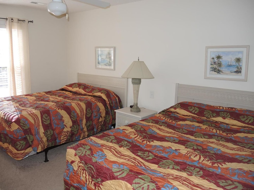 Family Friendly Condo 1504M with Resort Golf Course Onsite by RedAwning - photo 3
