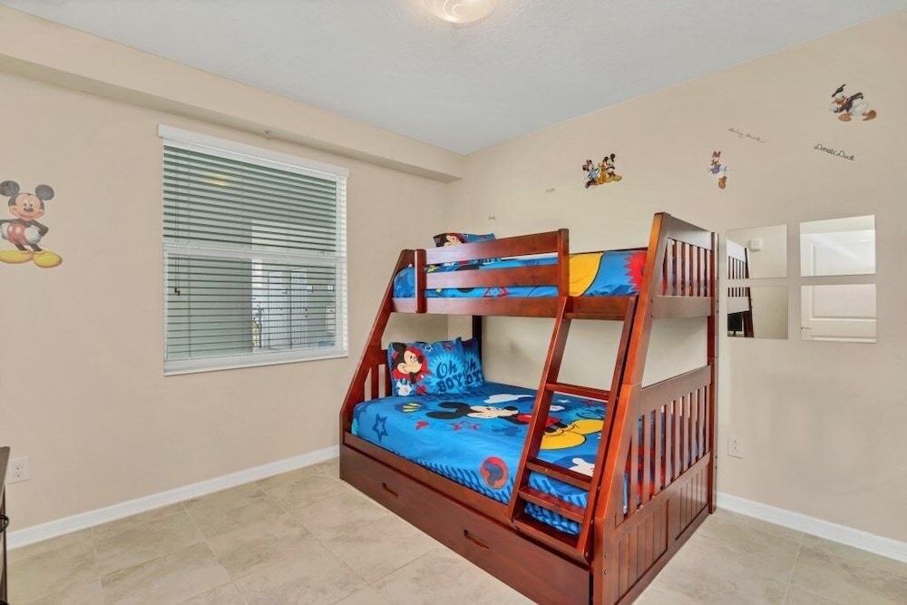 Voted #1 Resort Storey Lake Water Park 2 Bedroom Townhouse by Redawning - photo 6