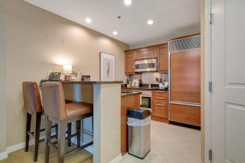 The Esme Suite At Mgm Signature 5 Min Walk From F1 Grandstand Located At Tower 2
