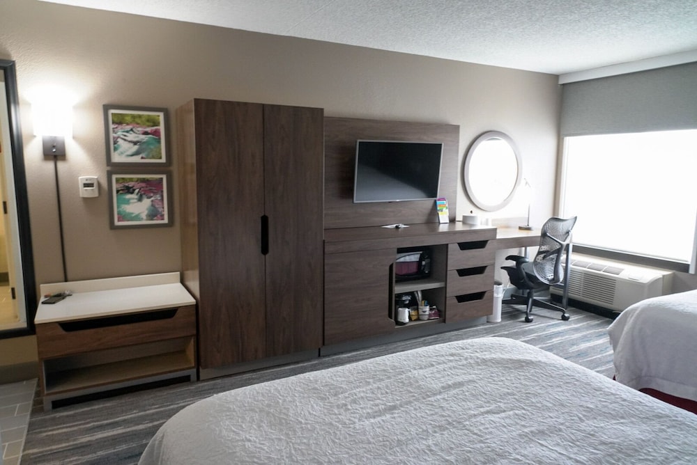 Hampton Inn Bentonville Rogers - photo 8