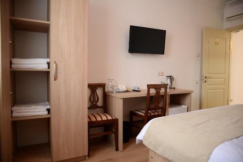 Hotel Varios