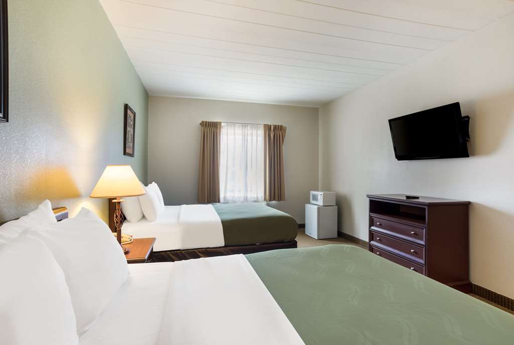 Quality Inn & Suites Monterey I 40 - photo 19