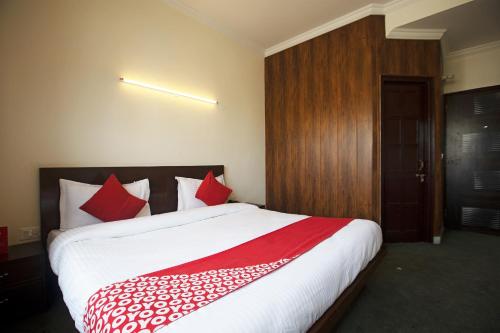 Hotel Devi Palace - carbon neutral hotel in Gurgaon