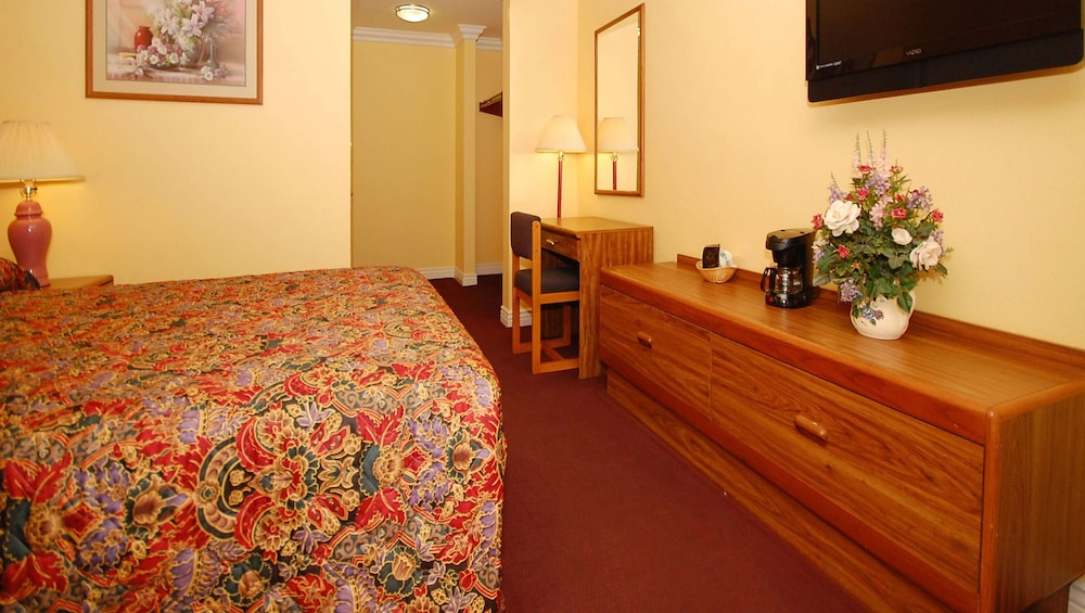 Magnuson Hotel Blythe - photo 14