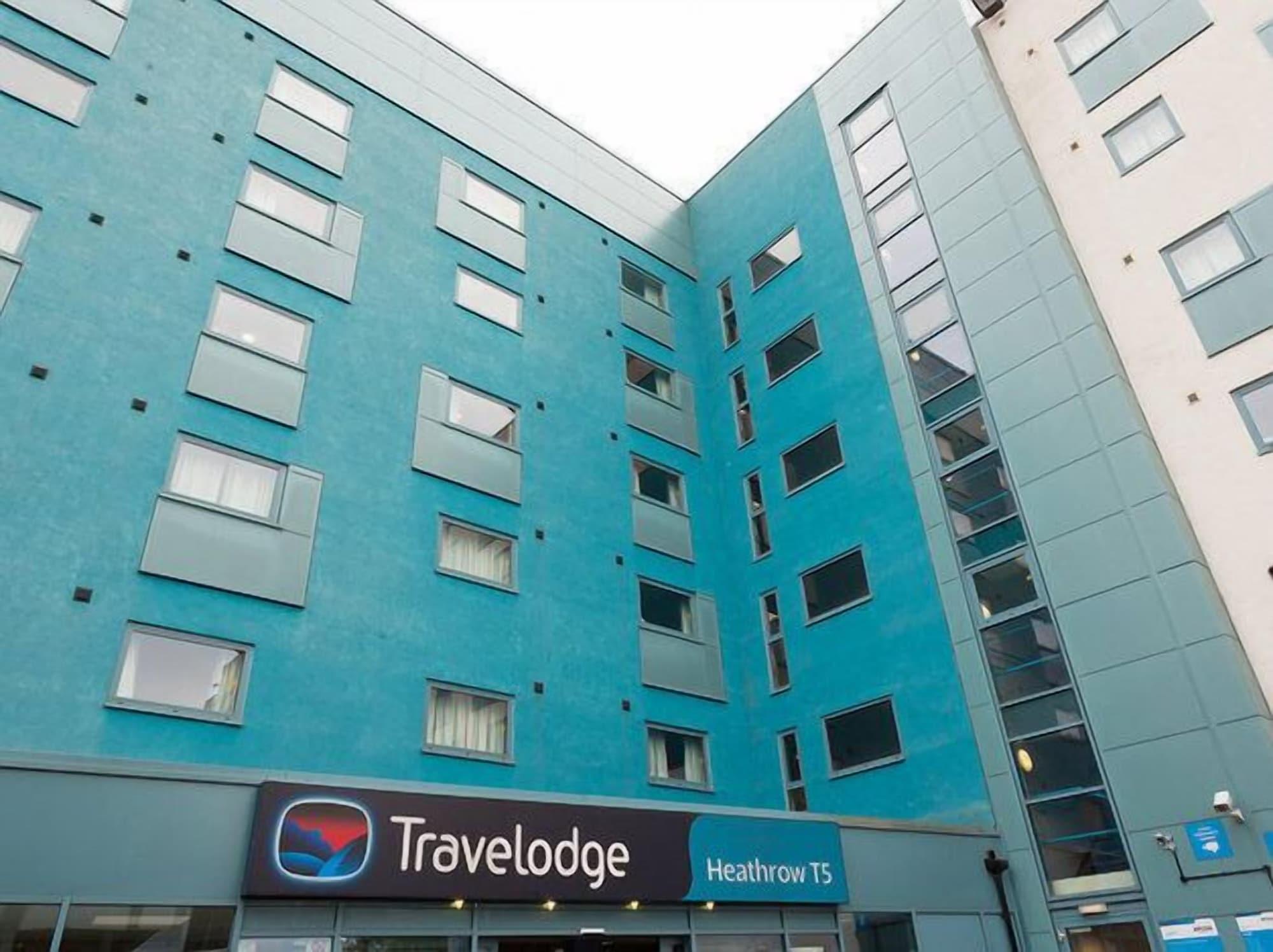Travelodge Heathrow Terminal 5 — Slough