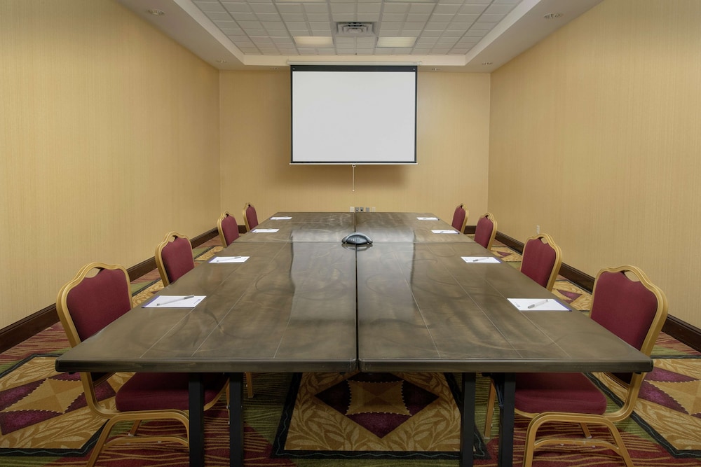 Hilton Garden Inn Odessa - photo 24