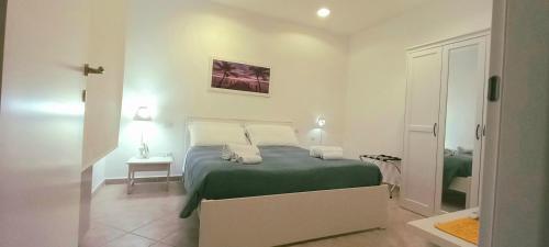 Miriam Casa Vacanze — 4-Star Luxury Hotel in Quartu Sant'elena, Italy