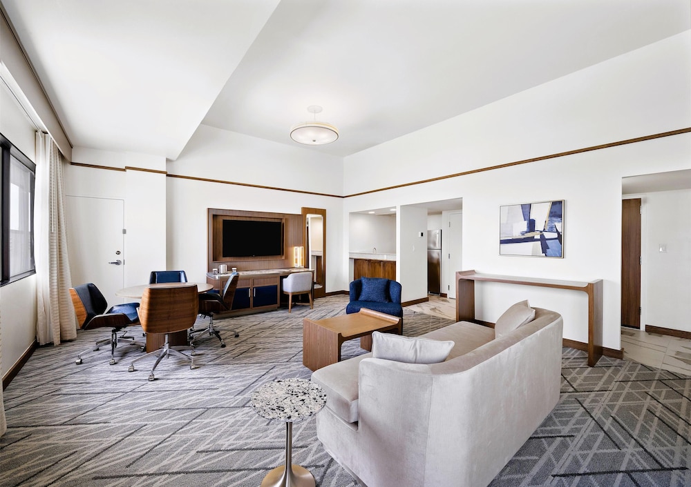 Hilton College Station & Conference Center - photo 38