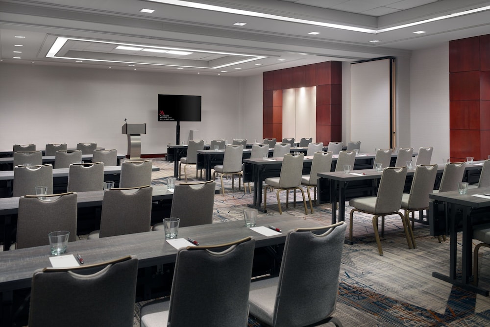 Marriott Kansas City Overland Park - photo 46