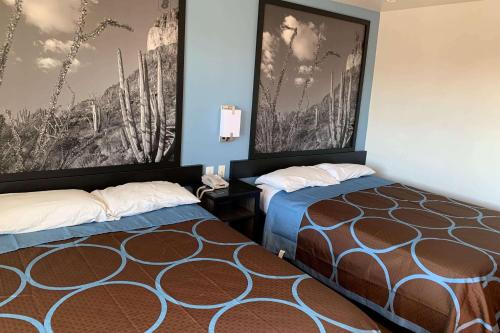 Super 8 by Wyndham Phoenix West - photo 5