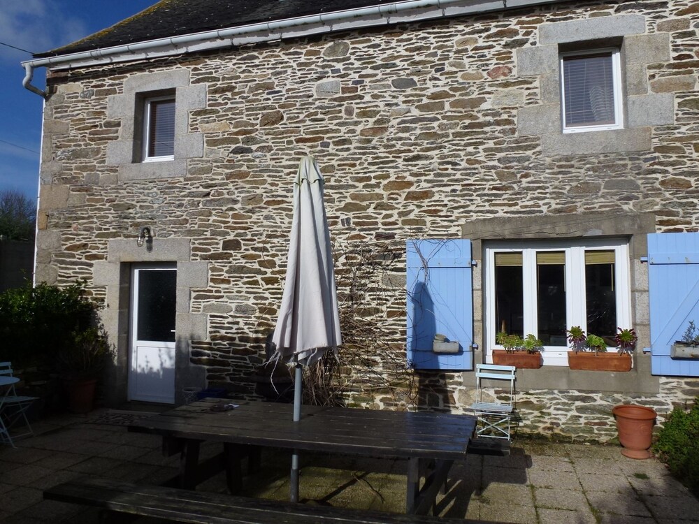 Ty Va Gerent in Saint-Pol-De-Leon, France