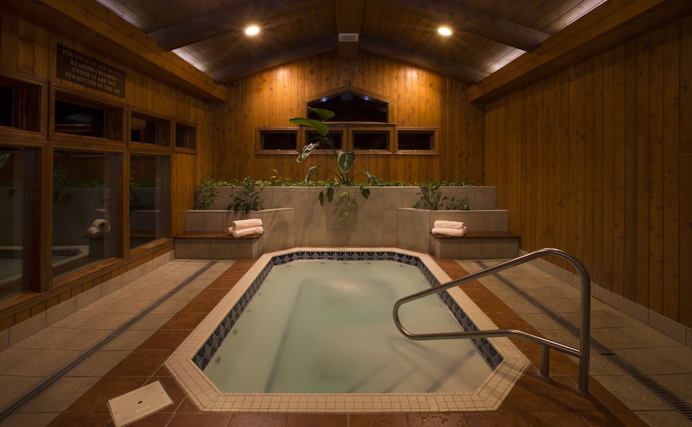 Bob Timberlake Inn at Chetola Resort - photo 19