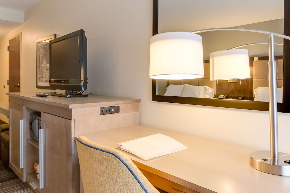 Hampton Inn Bellevue Nashville I 40 West - photo 17