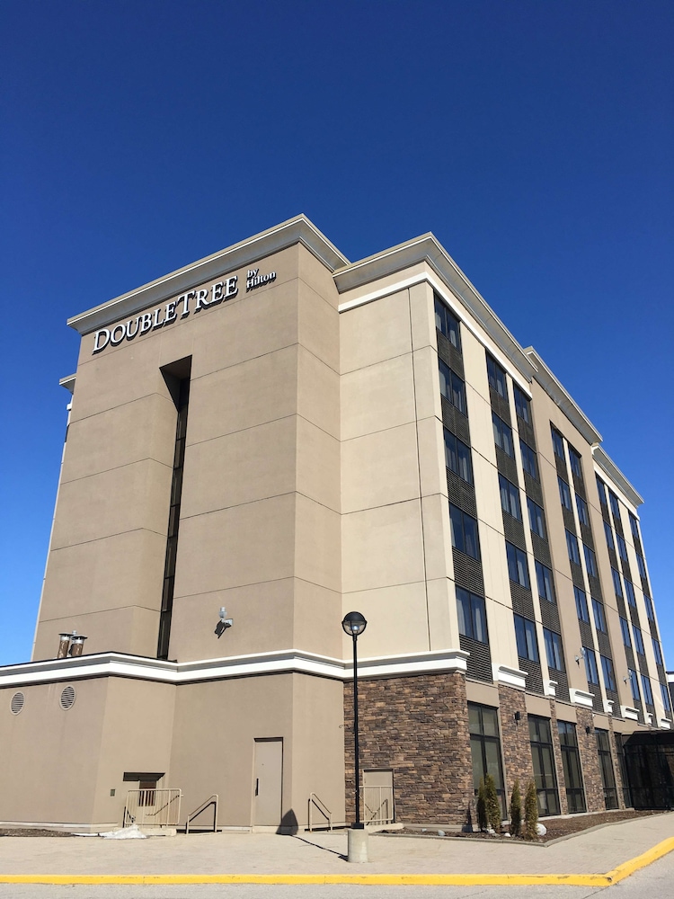DoubleTree by Hilton Kitchener in Kitchener, Canada