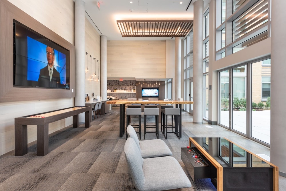 Global Luxury Suites Crystal City - photo 108
