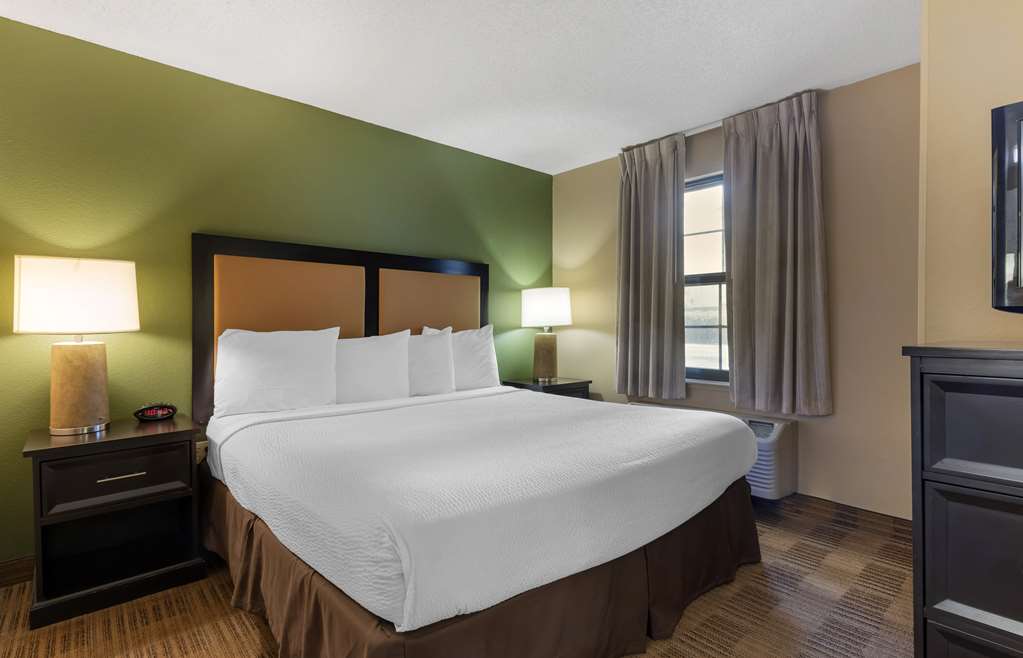Extended Stay America Suites Oakland Alameda Airport - photo 16